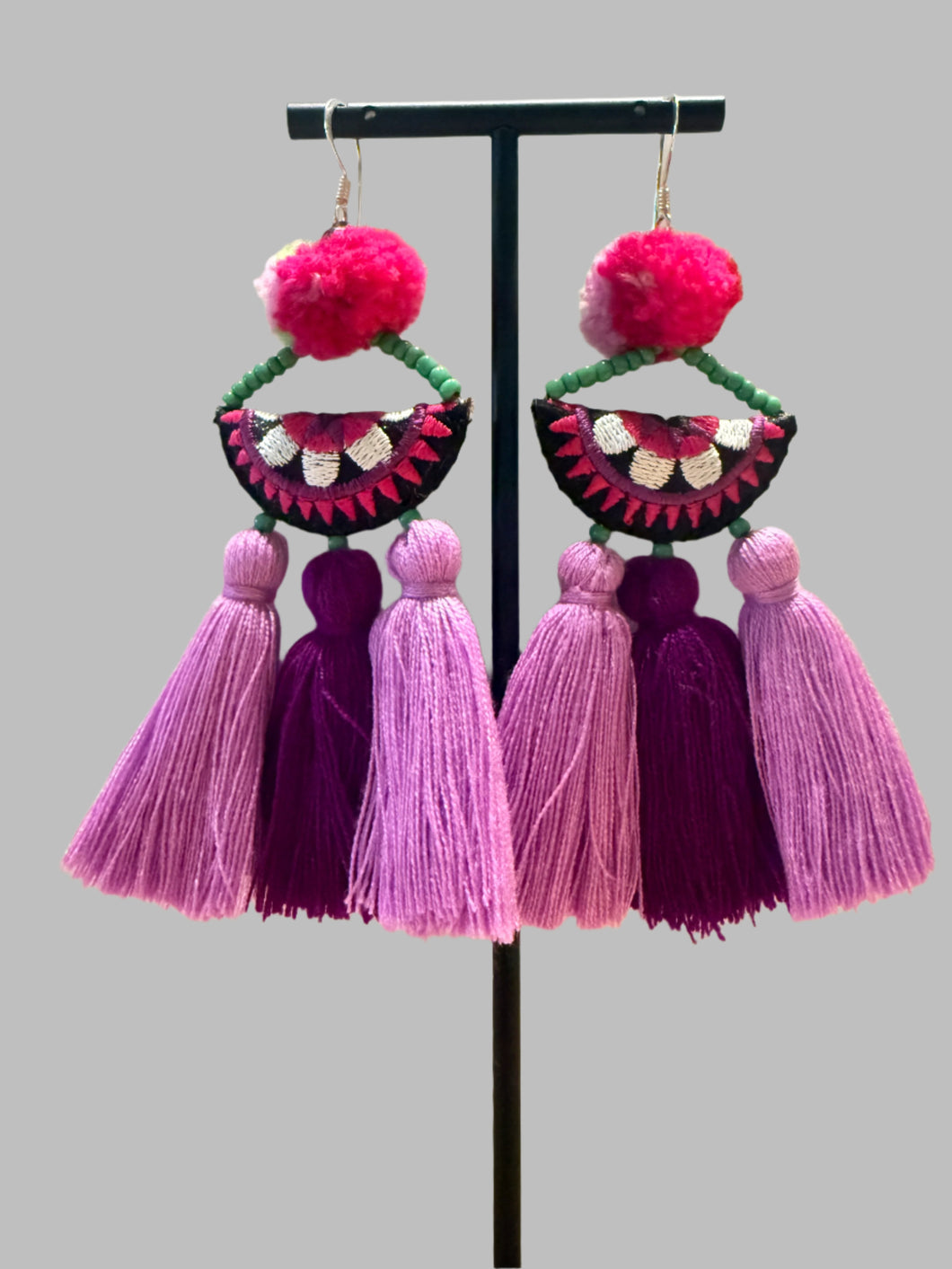 (New Collection) Handcraft Earrings From Thailand (K08)