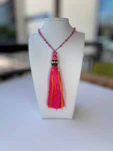 Handcraft necklaces from Thailand (N35-18)